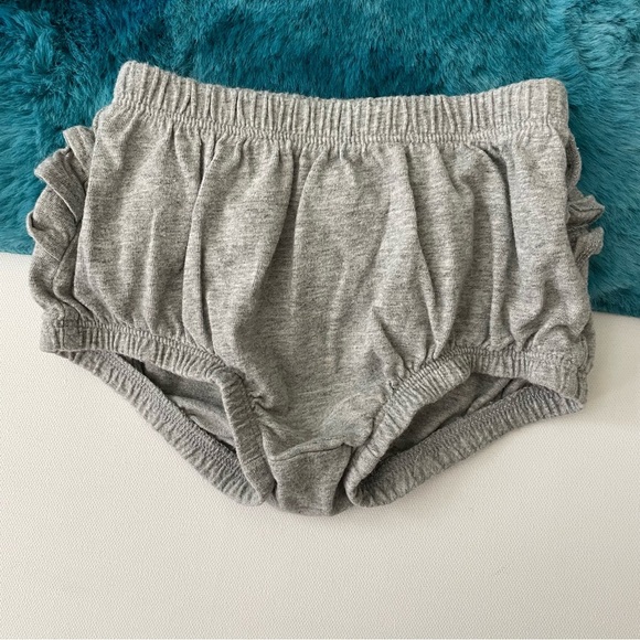 Old Navy Baby Girl Bloomer Size 6-12 Months - Picture 2 of 5